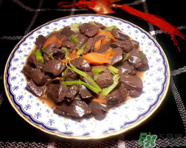 坐月子可以吃羊血嗎？坐月子能吃羊血嗎？