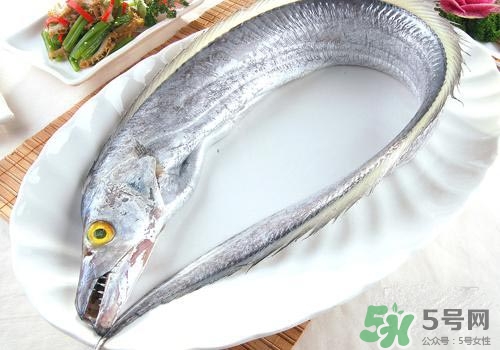 帶魚上的白色要去掉嗎？帶魚上的白色能吃嗎？