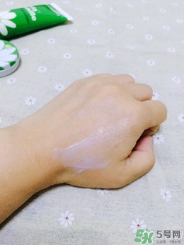 德國小甘菊護(hù)手霜多少錢 官網(wǎng)價格說明