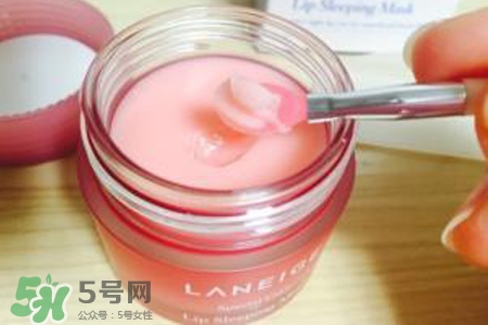 蘭芝唇膜能改善唇紋嗎？蘭芝唇膜能淡化唇色嗎？