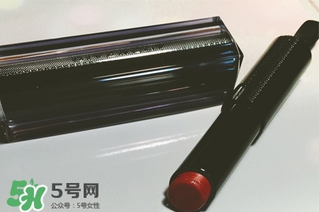 紀(jì)梵希禁忌之吻唇膏多少錢(qián)？紀(jì)梵希禁忌之吻唇膏專(zhuān)柜價(jià)格