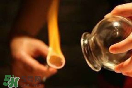 拔罐后皮膚發(fā)癢是怎么回事？拔罐后為什么皮膚會(huì)癢？