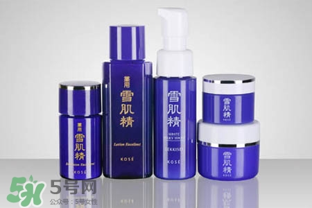 雪肌精和倩碧哪個好？雪肌精化妝水可以搭配倩碧黃油嗎？