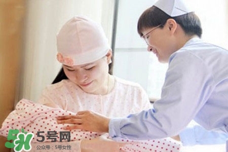 喂母乳乳房下垂之后可以恢復嗎？喂母乳乳房下垂怎么恢復？