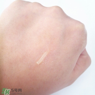 小蜜緹唇膏孕婦能用嗎？小蜜緹潤唇膏孕婦能用嗎？