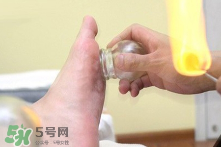 冬天拔火罐能減肥嗎？拔火罐什么季節(jié)減肥效果最好？