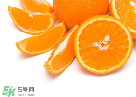 橙子吃多了會怎么樣？橙子吃多了皮膚會變黃嗎？