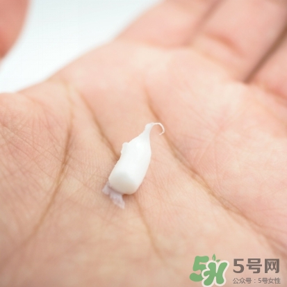 洗顏?？葡疵婺淘趺礃?？洗顏專科洗面奶可以卸妝嗎？