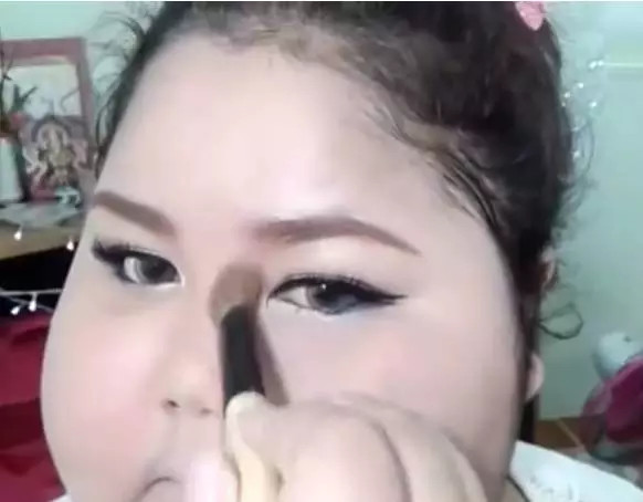 臉胖怎么化妝好看？臉大怎么化妝好看