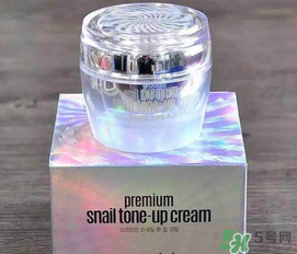 素顏霜要定妝嗎？素顏霜要用散粉定妝嗎？