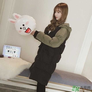 小個(gè)子女生適合穿什么羽絨服？個(gè)子矮的女生適合什么羽絨服