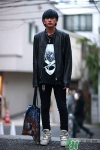 春節(jié)男生穿什么鞋子？過年男生穿什么鞋子？