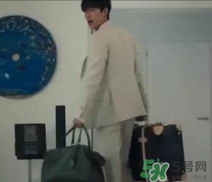李敏鎬的包包什么牌子？李敏鎬的包包同款