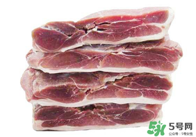 腌肉一斤放多少鹽？腌肉用什么鹽？