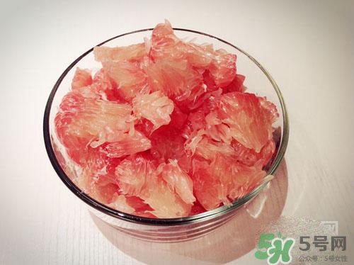 紅心柚子孕婦可以吃嗎？孕婦吃紅心柚子注意事項