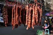 灌香腸配什么作料好吃？灌香腸需要放什么調(diào)料？