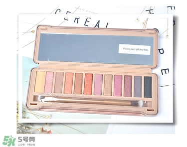 color deep眼影怎么樣？色號(hào)試色圖