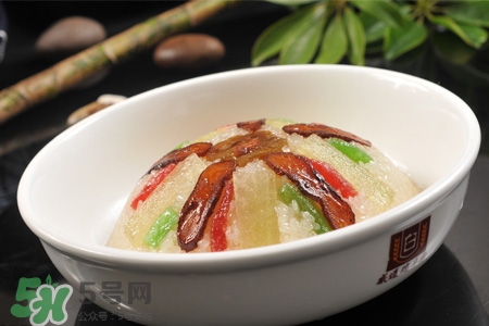 八寶飯?jiān)趺醇訜幔堪藢氾埞揞^怎么加熱？