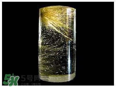 施華洛世奇是什么材質(zhì)？施華洛世奇是真水晶嗎？