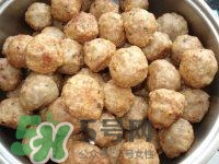 做藕丸子要放多少鹽？一斤藕做藕圓子放多少鹽合適？