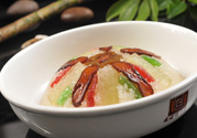 八寶飯?jiān)诩以趺醋?？八寶飯的家常做?><p><strong>八寶飯?jiān)诩以趺醋?？八寶飯的家常做?/strong></p></a></li> <li><a href=