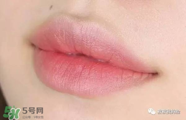 金高銀妝容怎么化？金高銀仿妝