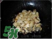 魚丸和雞蛋可以一起吃嗎？魚丸和雞蛋能不能同時(shí)吃？