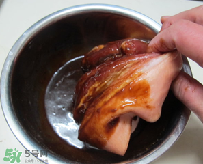 豬肉腌制前需要洗嗎？腌豬肉怎么洗才干凈？