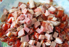 腌肉用生粉還是淀粉？腌肉用生粉有什么作用？
