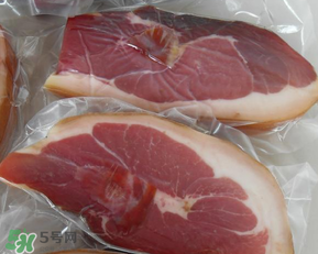 生粉腌肉怎么弄？生粉腌肉要加水嗎？