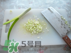 珍珠丸子蒸多長時間？珍珠丸子要蒸多久？