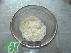 珍珠丸子蒸多長時間？珍珠丸子要蒸多久？