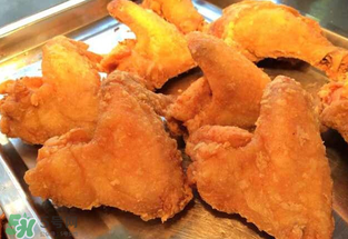 炸雞翅用什么粉最好？雞翅用什么粉炸？