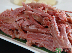 狗肉怎么腌制？腌制狗肉放什么調(diào)料？