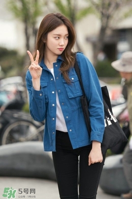 李圣經(jīng)的衣服什么牌子？李圣經(jīng)衣服同款