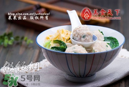 豆腐丸子散了怎么辦？豆腐丸子怎么做不散？