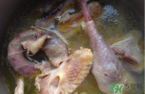 腌雞肉放多少鹽？一斤雞肉放多少鹽？