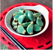 臘八蒜用什么醋好？臘八蒜用陳醋還是白醋？