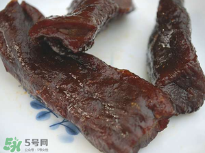 風(fēng)干牛肉是生的嗎？風(fēng)干牛肉是生的還是熟的？