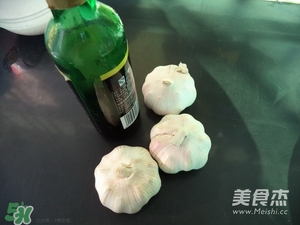臘八蒜用什么蒜？臘八蒜用新蒜還是老蒜？