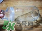 臘八蒜要放鹽嗎？臘八蒜要放多少鹽比例是多少？