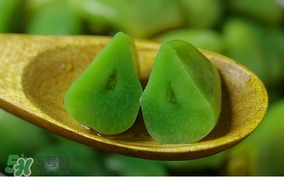 臘八蒜可以曬太陽嗎？臘八蒜是避光還是暴曬？