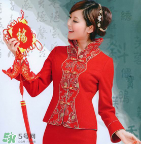 結婚第二天穿什么衣服？回門穿什么衣服？