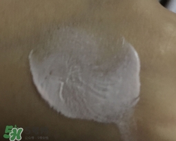瓷肌適合什么膚質(zhì)？瓷肌適合油性肌膚敏感肌膚嗎？