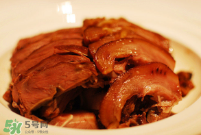 鹵豬頭肉多少錢一斤？醬鹵豬頭肉多少錢一斤？