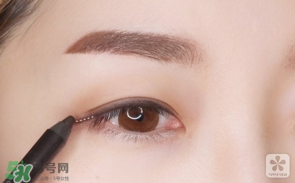 徐玄振妝容怎么化？徐玄振仿妝教程