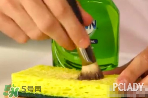 眉刷怎么清洗？眉刷的清洗方法