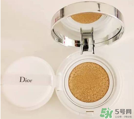 dior迪奧氣墊好用嗎？dior迪奧氣墊和蘭蔻氣墊哪個好用？