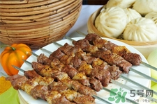 吃燒烤后喝酸奶好嗎？吃完燒烤喝酸奶好嗎？