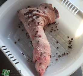 豬腿臘肉怎么腌制？臘豬腿的腌制方法
